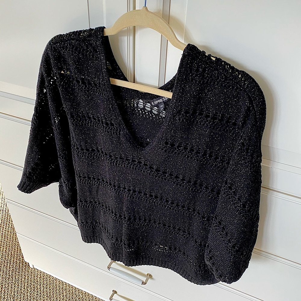 Cropped sweater top